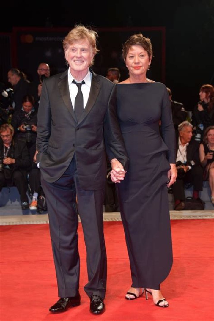 Robert Redford Wife Sibylle Szaggars Wiki, Net Worth, Husband