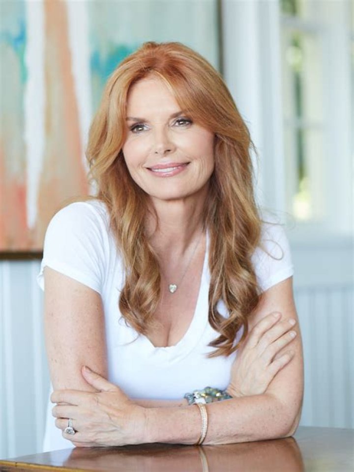 Roma Downey photos, news, filmography, quotes and facts Celebs Journal