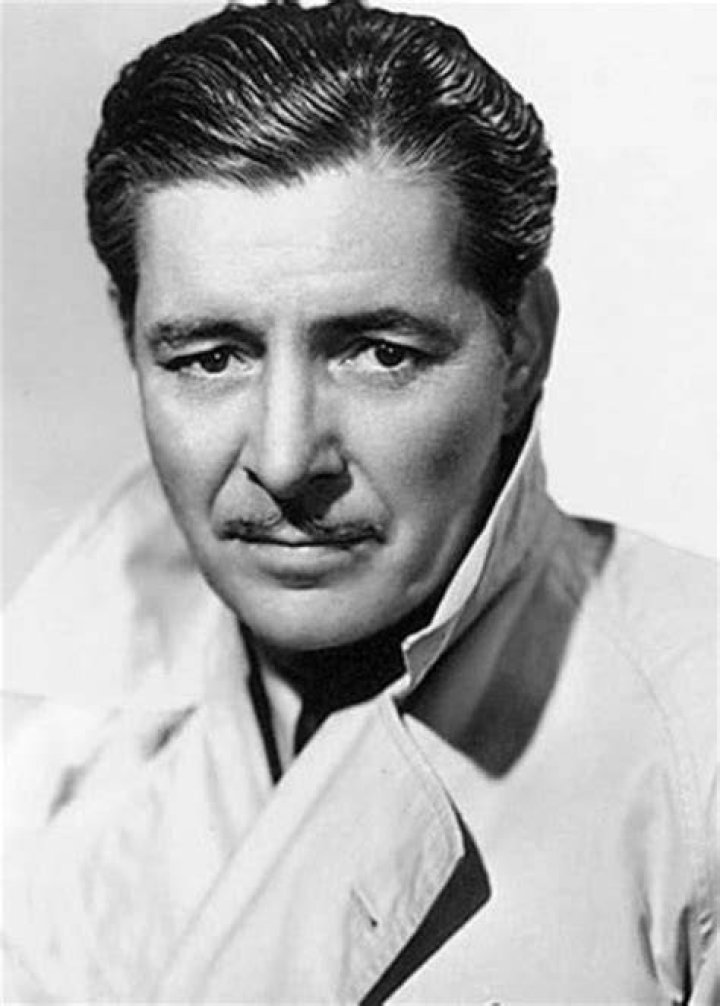 Ronald Colman Height, Weight, Age, Death, Family, Biography ·