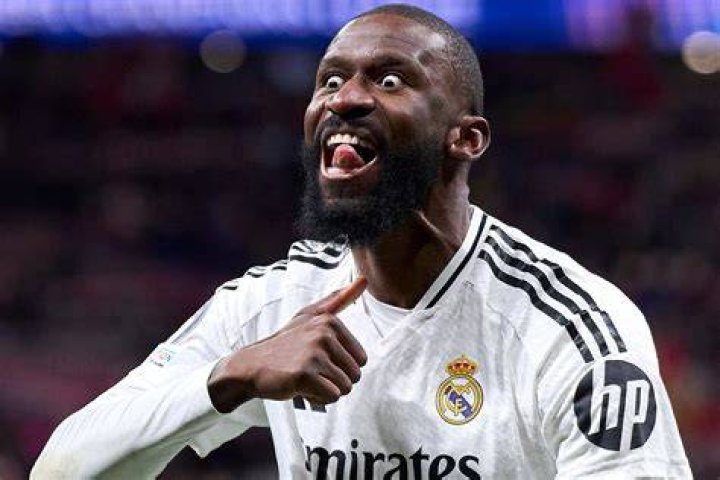 Rudiger 'dismissed from Chelsea training' after Kepa bustup