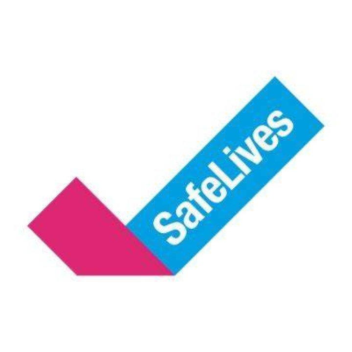 SafeLives on Twitter "Have you heard of Andrew Tate? 🚩 His