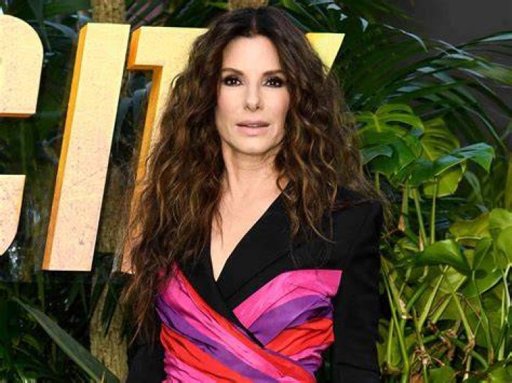 Sandra Bullock Sets Her Sights on Finding Mr. Right in 2015 After Years