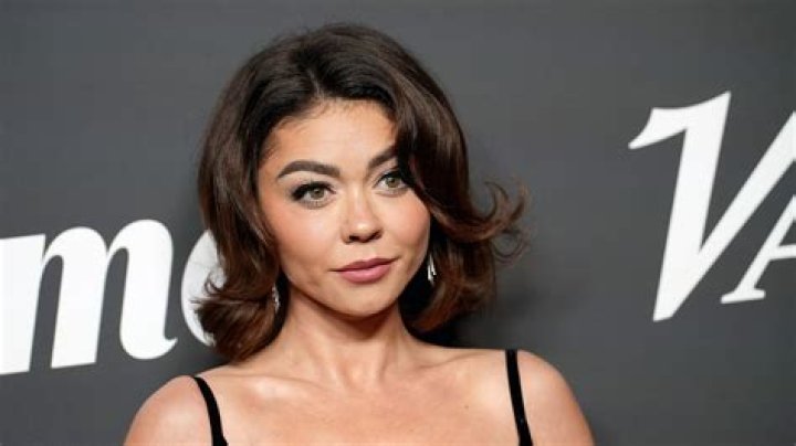 Sarah Hyland's Relationships: Behind The Spotlight