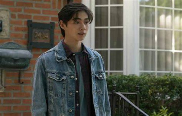 Sean Kaufman age, biography, girlfriend, height, net worth Kemi