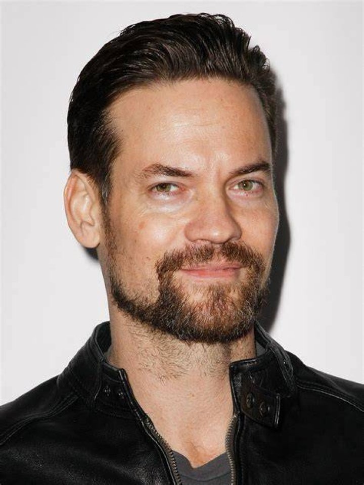 1035753_6102319_shanee_updates Shane West shows interest in starring ‘It Ends with Us' opposite Blake Lively