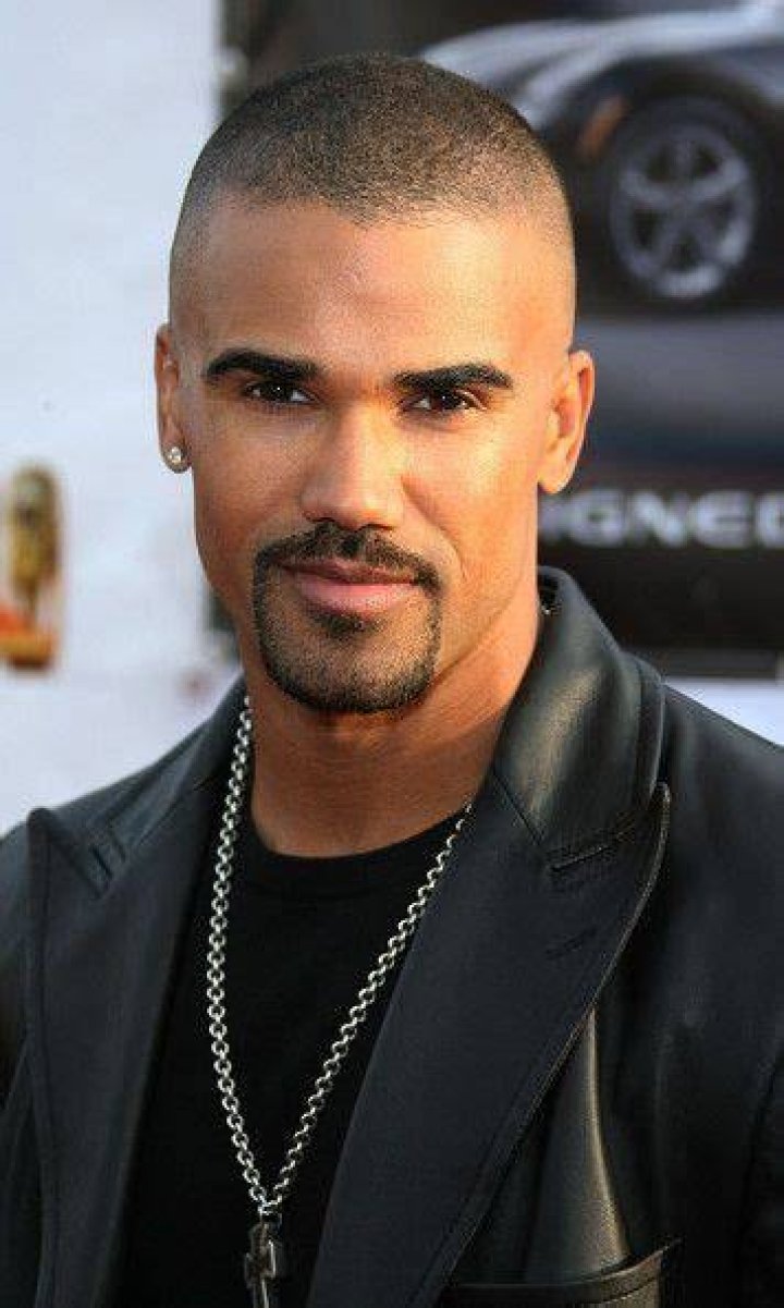 Shemar moore tearfully remembers his late young the restless costar