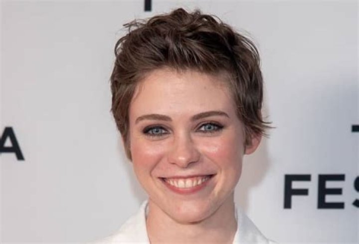Sophia Lillis Height, Age,Weight,Measurement,Wiki Bio & Net Worth