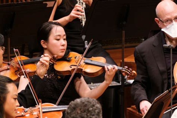 SPCO season Fulllength concerts, violinist Joshua Bell return