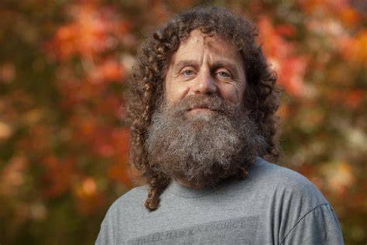 Stanford biologist Robert Sapolsky takes on human behavior, free will