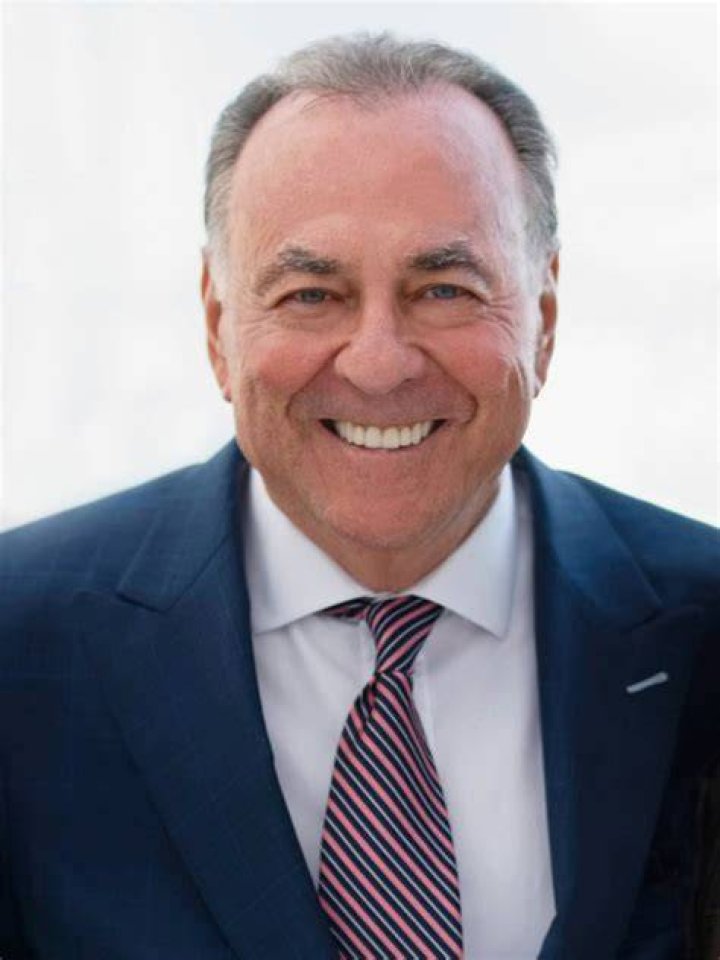 Stephen Siegel owner of Siegel&rsquo;s Bagelmania on Convention Center Drive