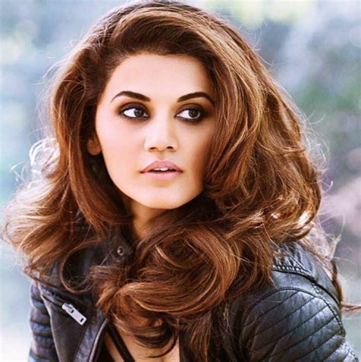 Taapsee Pannu Movies, Biography, Age, Height and Personal Details