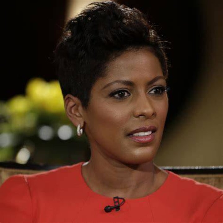 Tamron Hall Age, Net Worth, Height, Bio, Facts