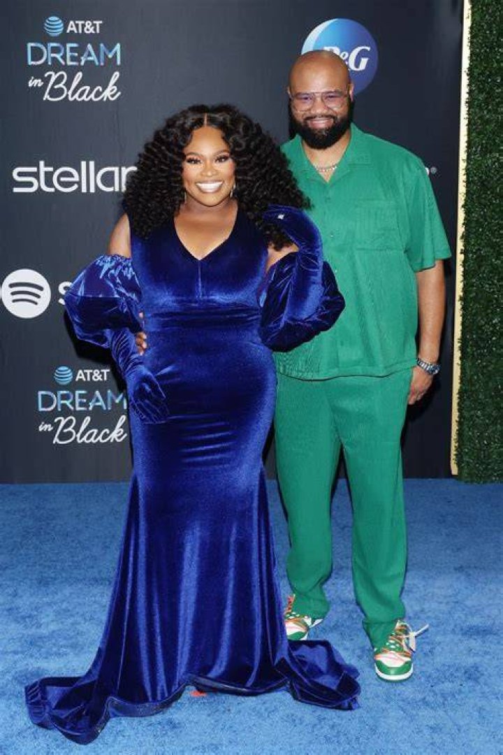 Tasha Cobbs Net Worth Asking List