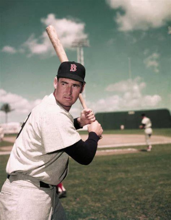 Ted Williams the 'man with the golden voice' is back on WKVOAM Daily
