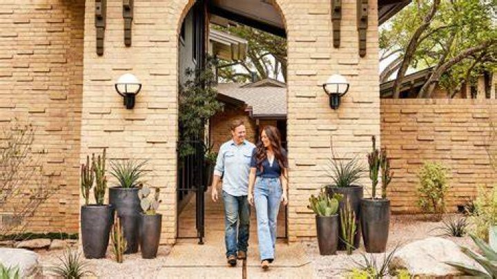The Complete Breakdown Of Chip And Joanna's Lake House Sale Price