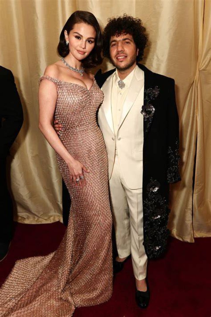 The Cutest Celebrity Couples at the 2019 Golden Globes About Her
