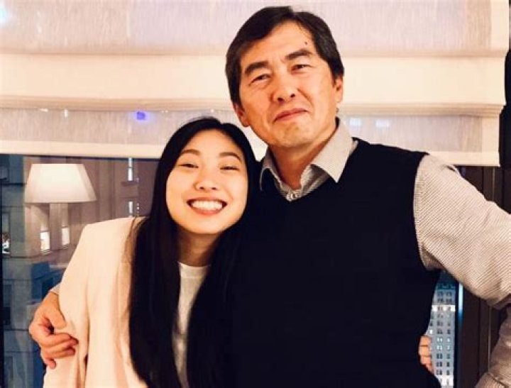 The Family of Nora Lum (Awkwafina) Boyfriend, Siblings, Parents BHW