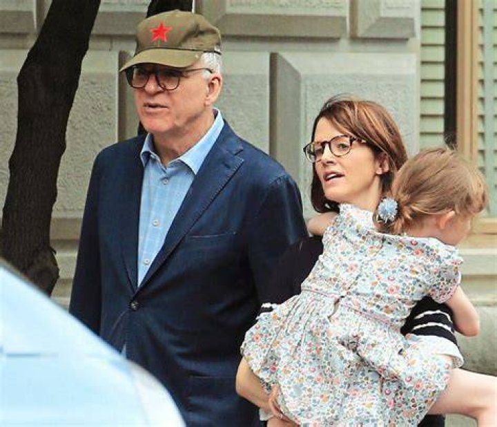 The Unknown Tale Of Steve Martin's Child: An Exploration Of Paternity