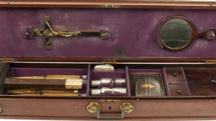 The Weird Vampiric Relic That Sold For More Than You'd Think On Pawn Stars