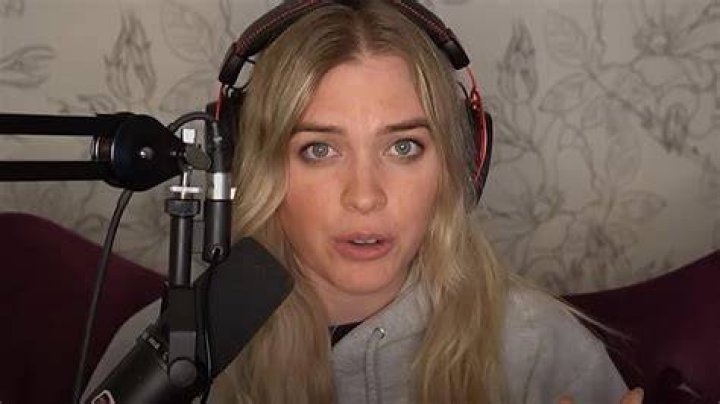 Twitch Star QTCinderella Talks Body Dysmorphia After Fellow Streamer