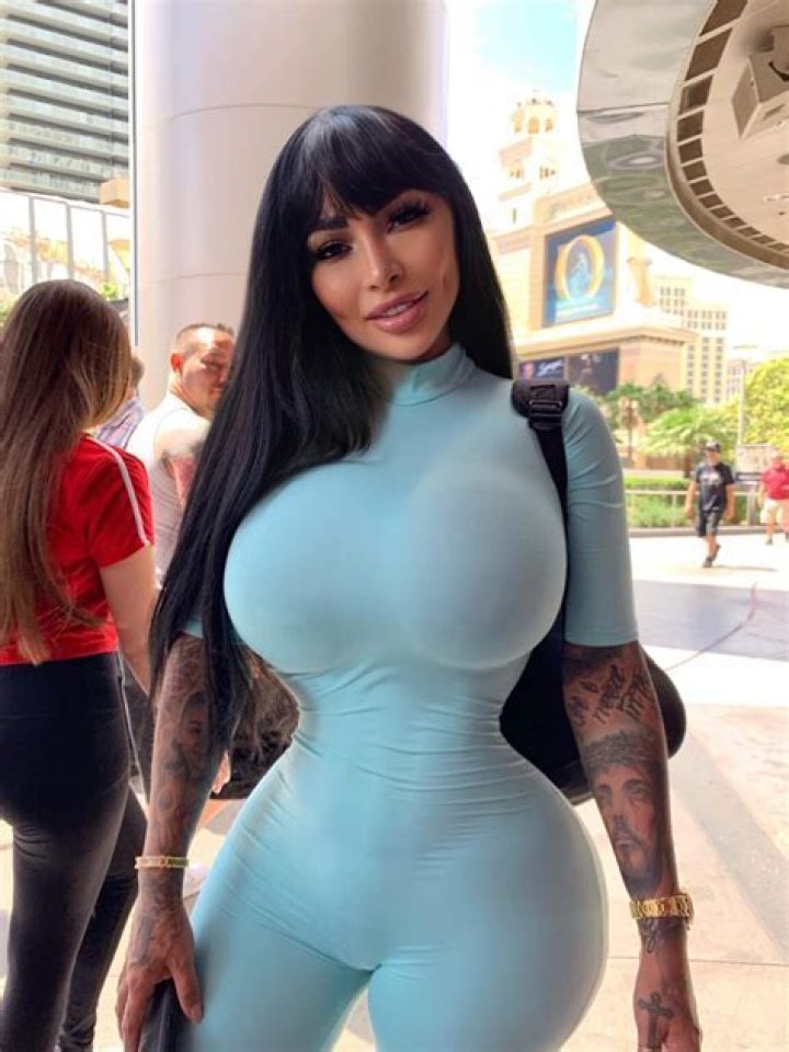 Uncover The Fitness Journey And Impact Of Brittanya Razavi