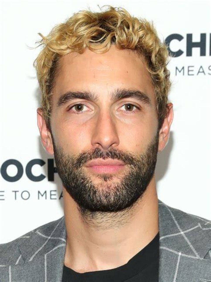 Uncover The Secrets Of Noah Mills' Wife: Exclusive Insights Revealed