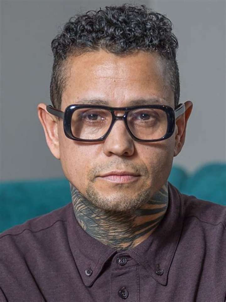 Uncover The Truth: Jaye Davidson's Partner Revealed