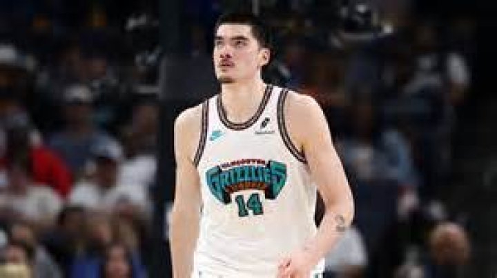 Unlocking The Secrets Of Zach Edey's Towering Stature