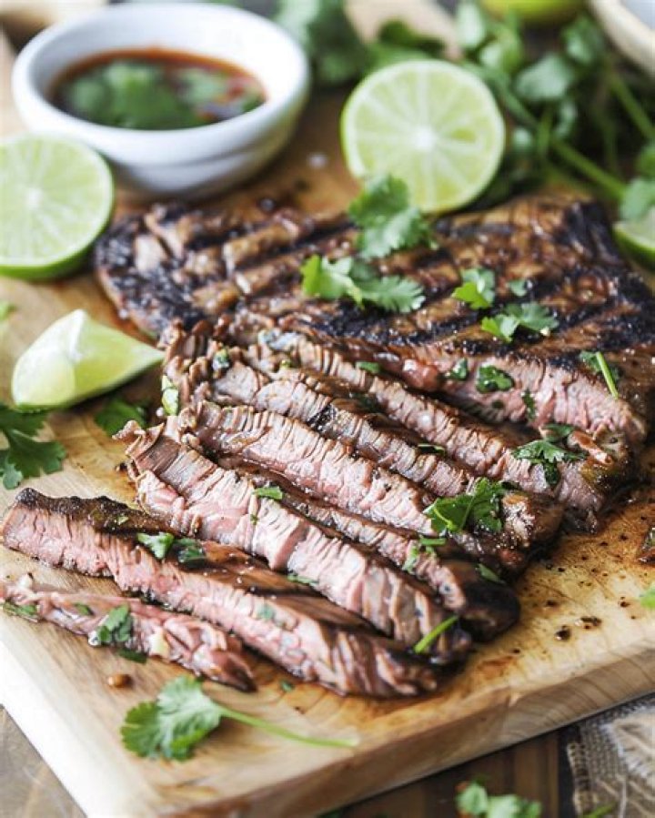 Unveil The Zesty Secrets Of Cilantro Lime Carne Asada Chilis