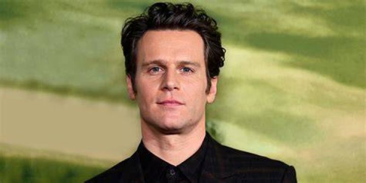 Unveiling Jonathan Groff's Net Worth: Strategies And Insights Revealed