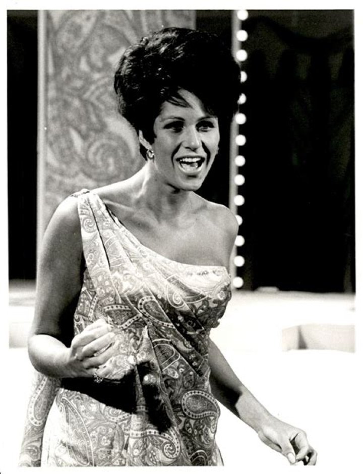 Unveiling Lainie Kazan's Cultural Tapestry: A Journey Of Discovery