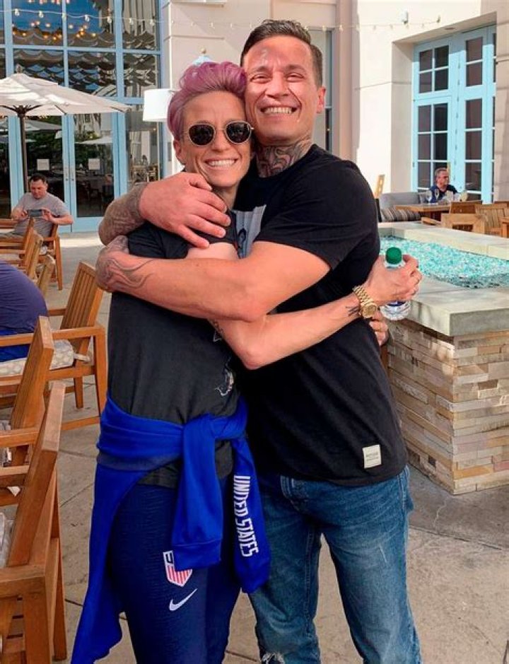 Unveiling The Audacity And Impact Of Brian Rapinoe's Activism