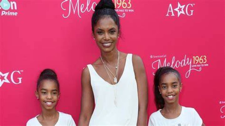 Unveiling The Exceptional Height Of The Combs Twins: Discoveries And Insights