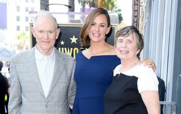 Unveiling The Legacy And Values Of Jennifer Garner's Father