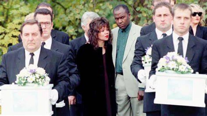 Unveiling The Life, Advocacy, And Tragic End Of Mandy Allwood