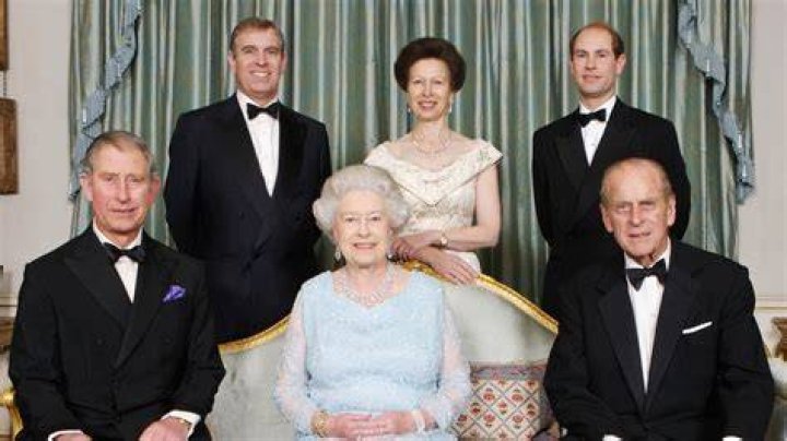Unveiling The Lives And Roles Of Queen Elizabeth's Children: Discoveries Await