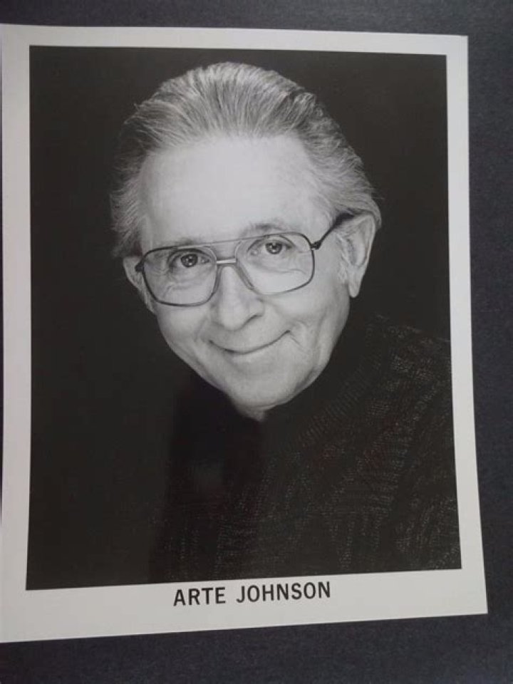 Unveiling The Secrets: Artie Johnson's Height Explored