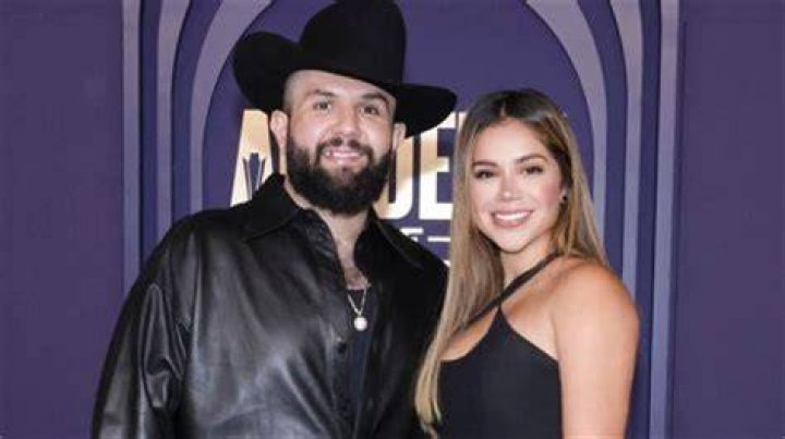 Unveiling The Secrets: Carin Leon's Marital Bliss