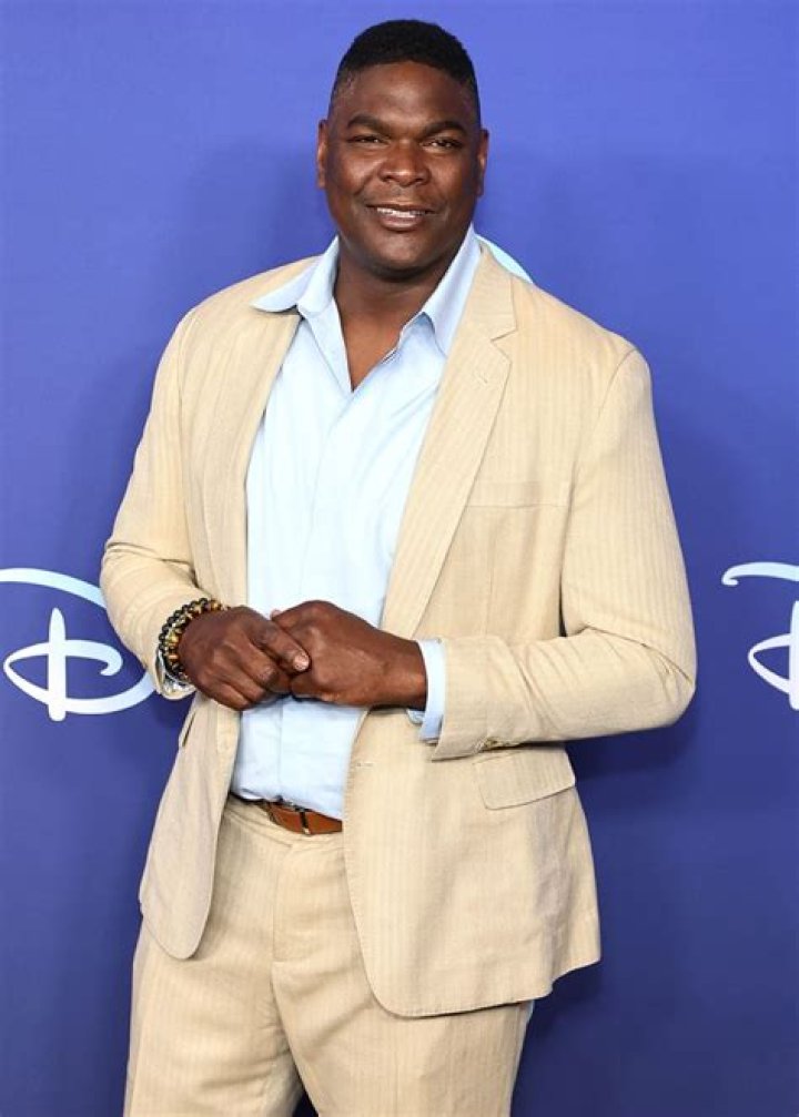 Unveiling The Secrets Of Keyshawn Johnson's Basketball Legacy