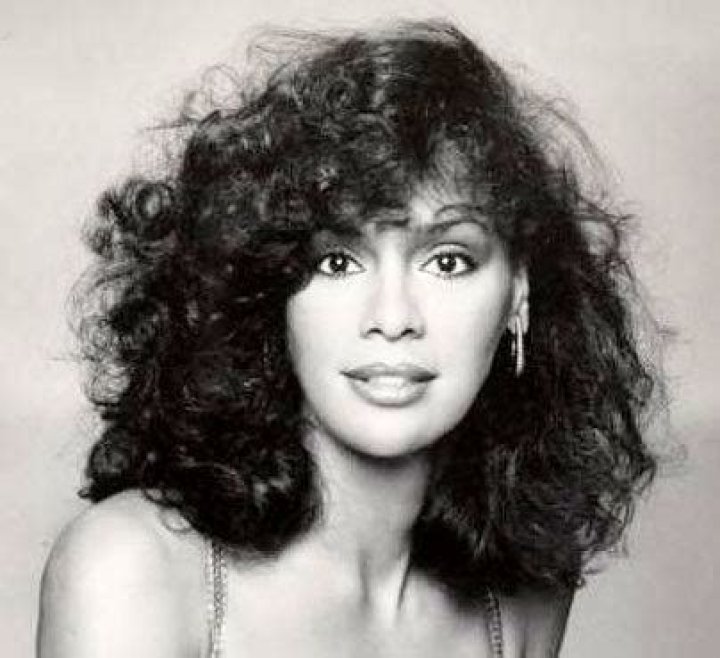 Unveiling The Timeless Legacy Of Marilyn McCoo: Age And Accomplishments Revealed