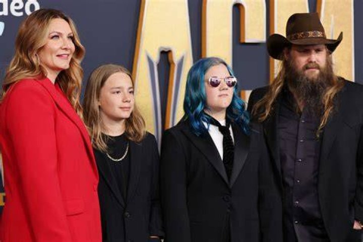 Unveiling The Unbreakable Bond: Chris Stapleton And Family