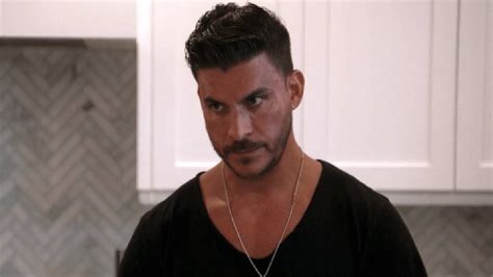 Vanderpump Rules Jax Taylor and Brittany Cartwright Are Engaged