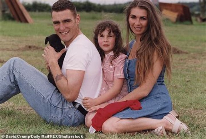 Vinnie Jones Children Meet Kaley Jay Terry and Aaron Jones