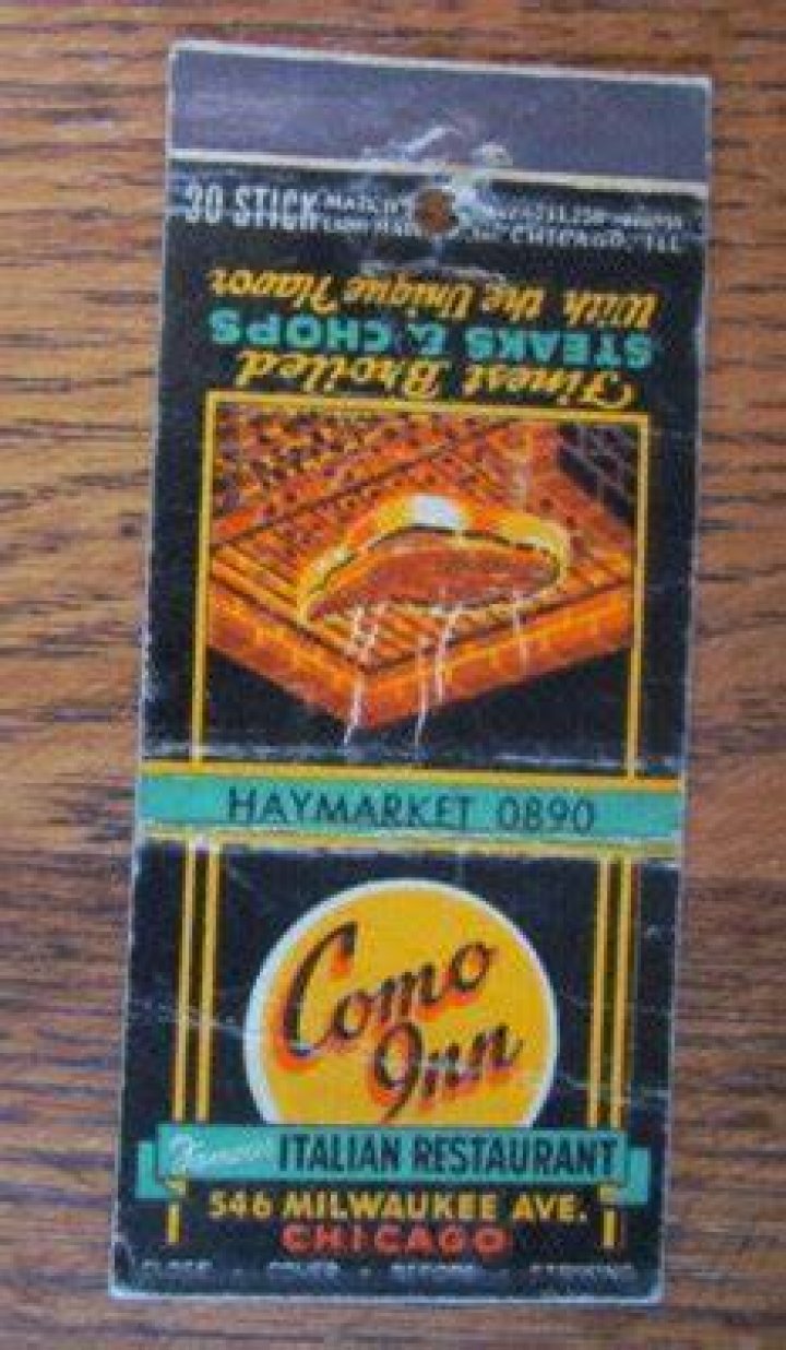 VINTAGE MATCHBOOK - COMO INN CHICAGO, IL - UNSTRUCK picture