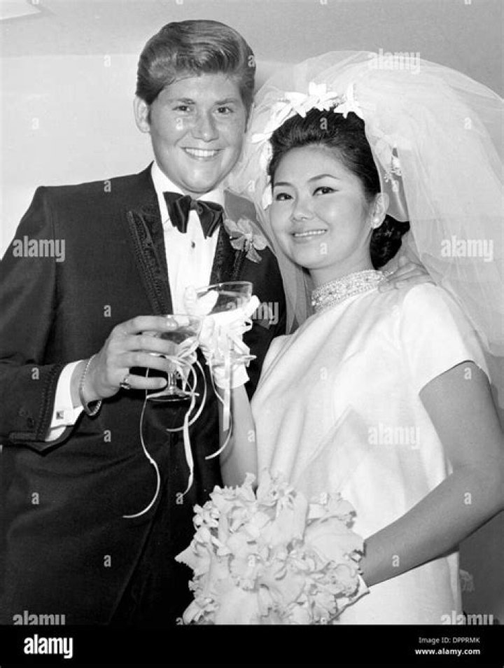 Wayne Newton & Elaine Okamura from Celebrities Married in Las Vegas