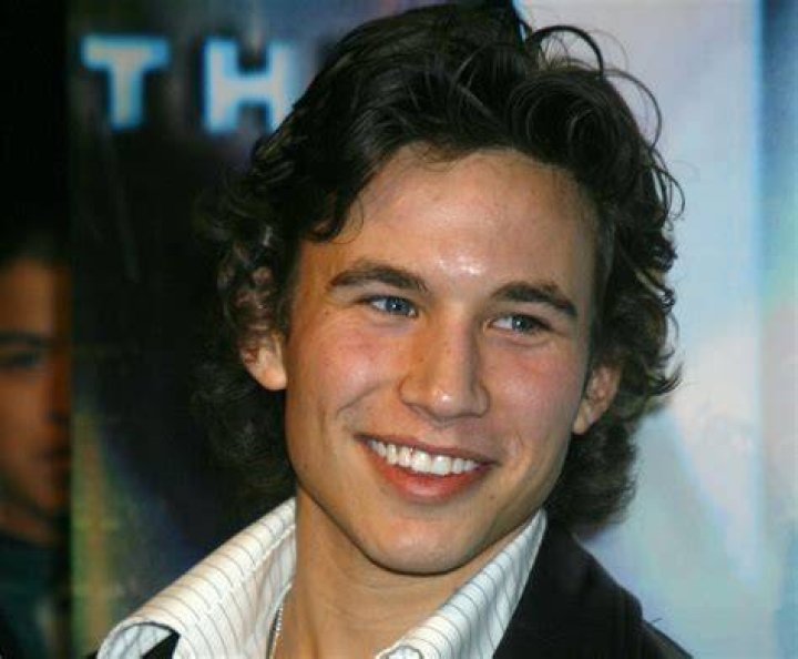 Whatever happened to 90s heart-throb Jonathan Taylor Thomas? ·