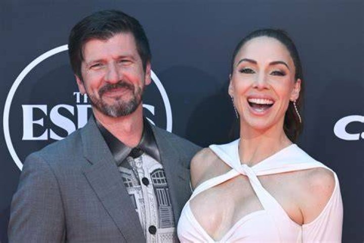 Whitney Cummings' Baby Daddy: Unraveling The Mystery