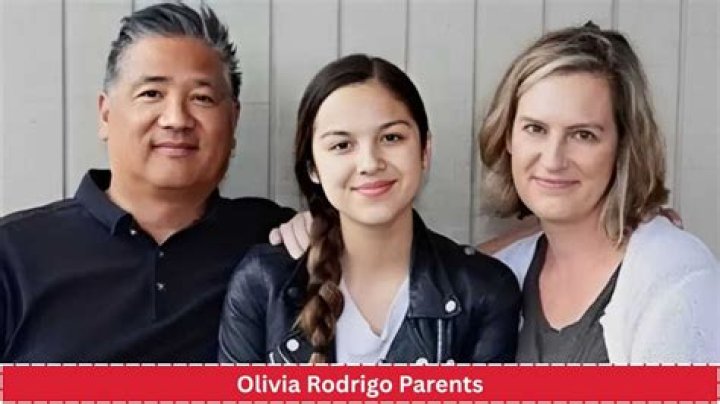 Who are Olivia Rodrigo&rsquo;s parents? Ronald and Sophia&rsquo;s story Legi