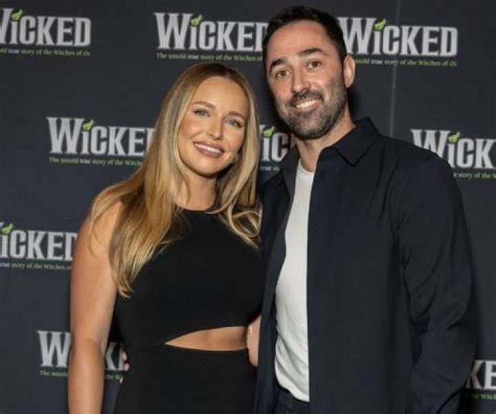 Who Is Andy Allen Wife Alex Davey? Married Life