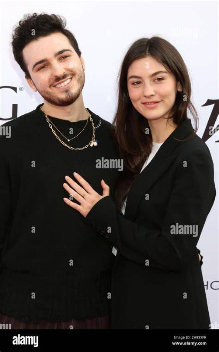 Who Is Blake Slatkin? Gracie Abrams Boyfriend, Relationship